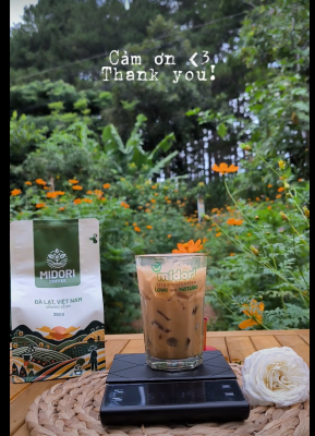 How to make Vietnamese iced milk coffee with Phin